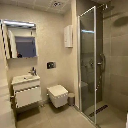 Apartment Luks Komplek Nautilus Unique'de Dublex *